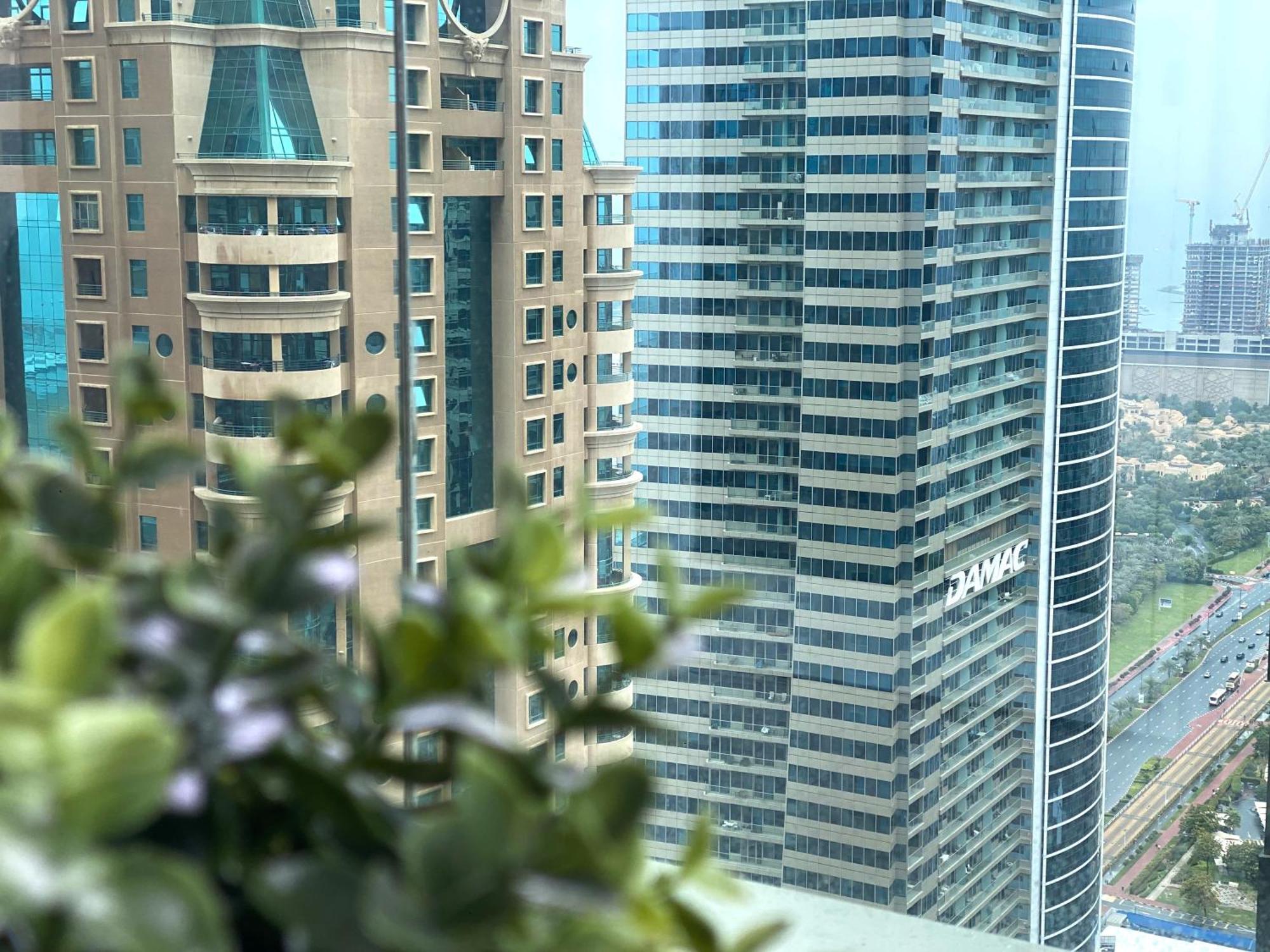 Skyline Haven In Dubai Marina Apartment Luaran gambar